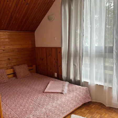 Nada - Zemplinska Sirava *